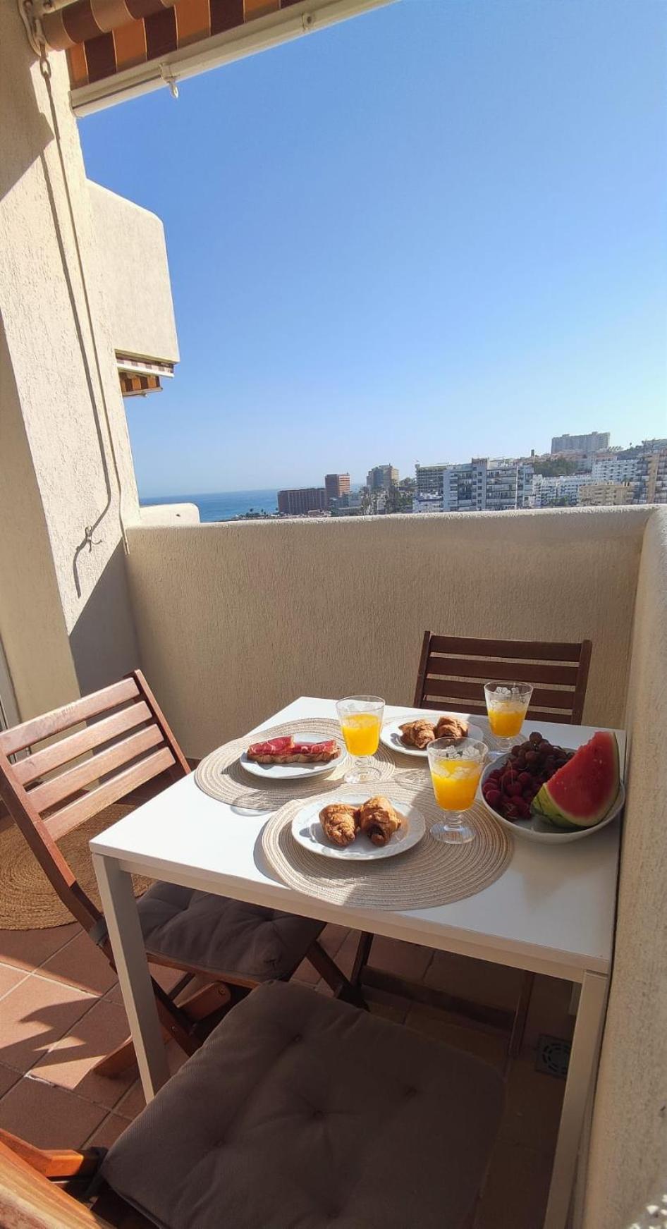 El Capricho De Benalbeach, Solo De Sabado A Sabado Benalmadena